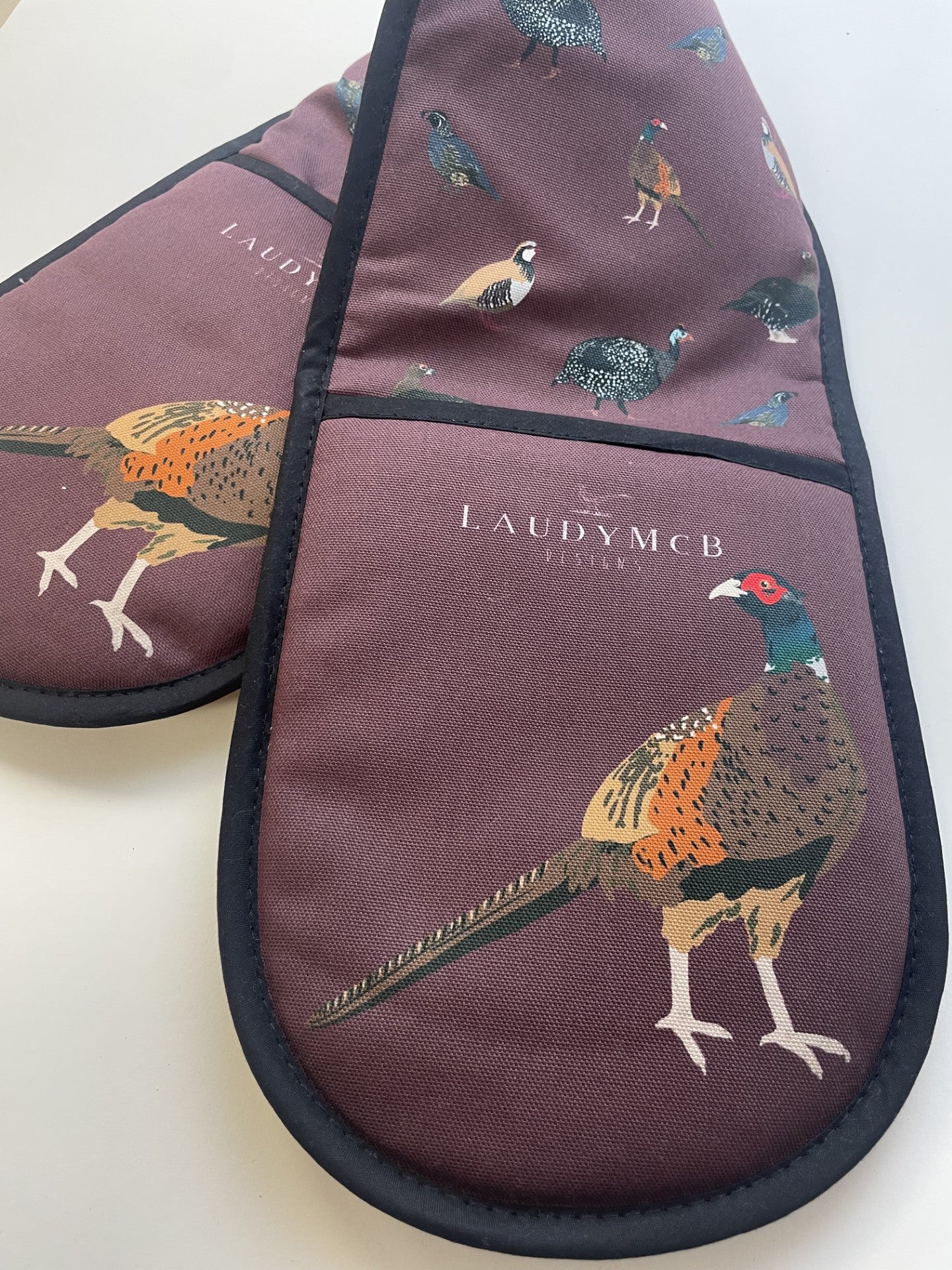 Game Birds Oven gloves