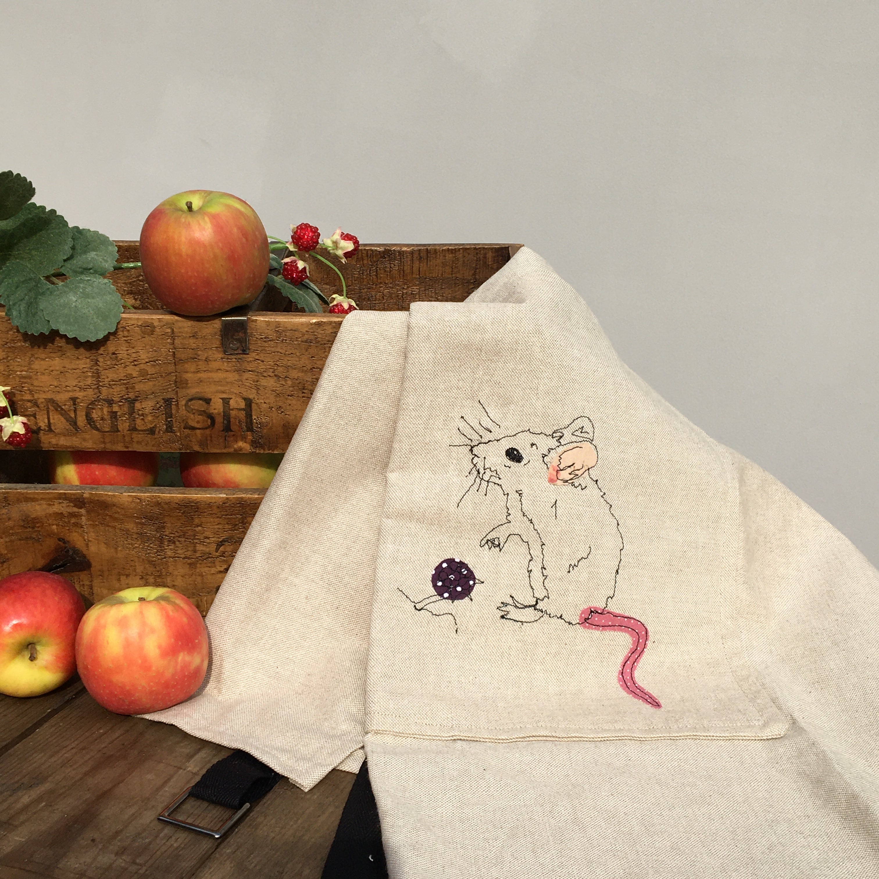 BROMLEY Mouse Apron
