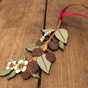 Nature wooden decorations